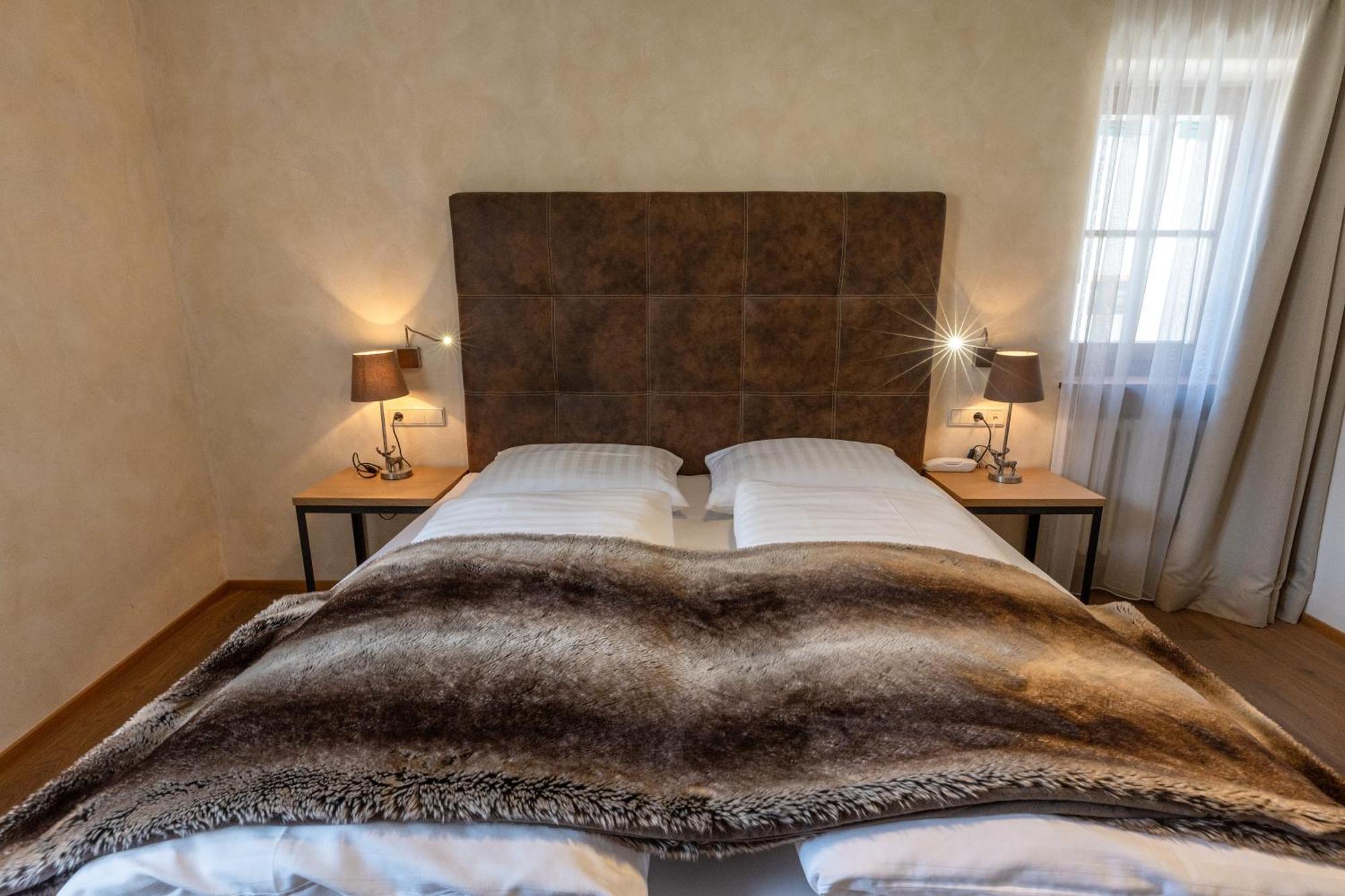 Der Unterwirt Guesthouse And Restaurant キウーザ エクステリア 写真